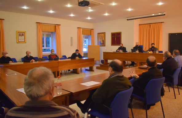 El Obispo se reúne con el claustro de profesores del Seminario de Jaén