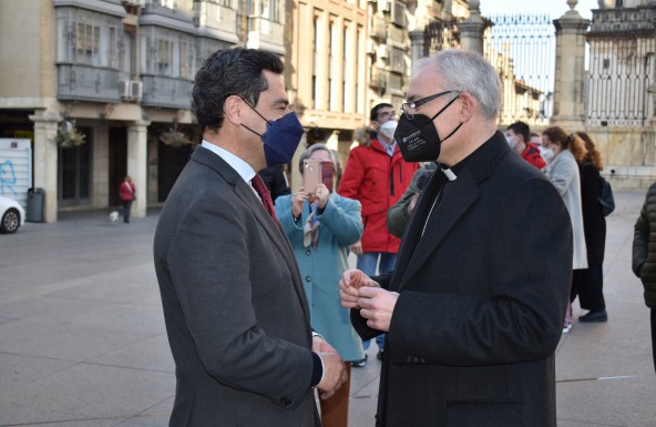 La Junta de Andalucía invertirá 1 millón de euros para recuperar las vidrieras de la Catedral