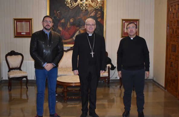 El Obispo recibe al Director y el Capellán del Colegio Diocesano La Inmaculada Concepción