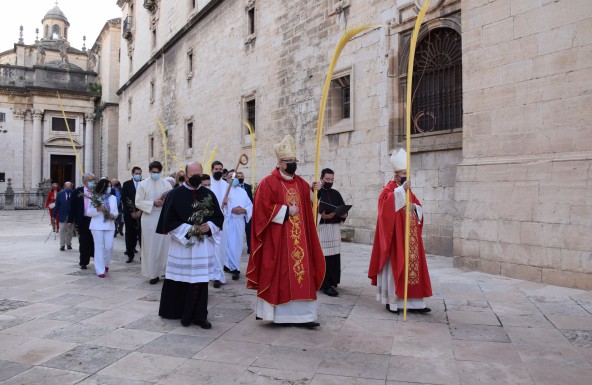 Monseñor Chico Martínez inaugura la Semana Santa en Jaén con la Eucaristía del Domingo de Ramos