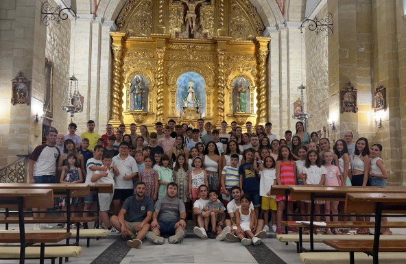 Niños de la parroquia Santa Victoria de Córdoba disfrutan de un campamento en Ibros