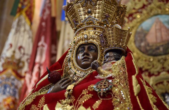 Horarios de la veneración y culto de la Virgen de la Cabeza en Andújar