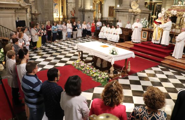 Alrededor de 400 catequistas son enviados a evangelizar