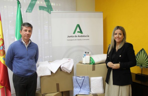 La Junta dona a Cáritas Diocesana de Jaén unos 10.000 productos de lencería e higiene