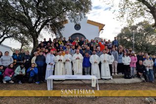 El Seminario acompaña a los jóvenes en la PEJ en el Santuario de la Virgen de la Cabeza