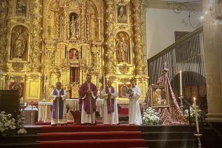 La Iglesia de Baeza celebró un funeral por el Santo Padre Benedicto XVI