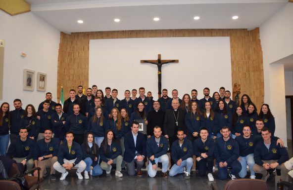 «Sed signos de esperanza»: el Obispo mantiene un encuentro con medio centenar de alféreces cadetes de la Guardia Civil