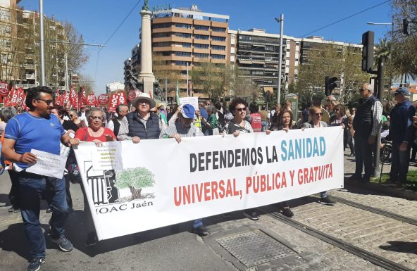 HOAC Jaén participa en la manifestación para defender la sanidad pública y celebra un retiro cuaresmal