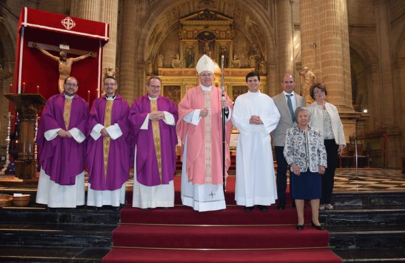 El Obispo confiere el Ministerio del Lector a Fernando Ruano, en el Día del Seminario