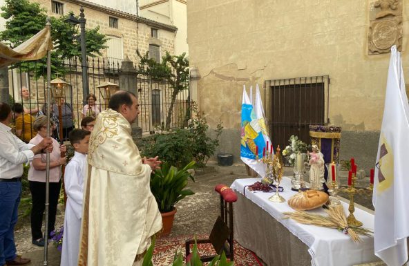 Actos eucarísticos y Pascua del Enfermo en la parroquia de la Asunción de Villacarrillo