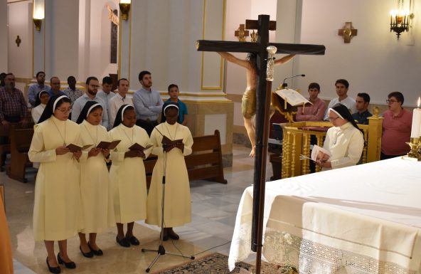 Las Hermanas Mercedarias del Santísimo Sacramento celebran a su patrona