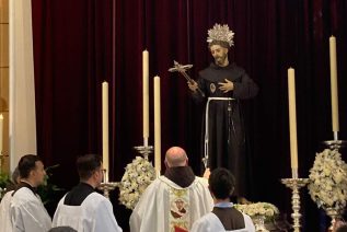 Celebración del 450 aniversario de la presencia franciscana en Martos y bendición de la nueva imagen de San Francisco de Asís