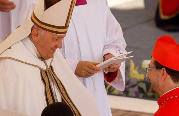El Papa Francisco crea Cardenal al jiennense José Cobo