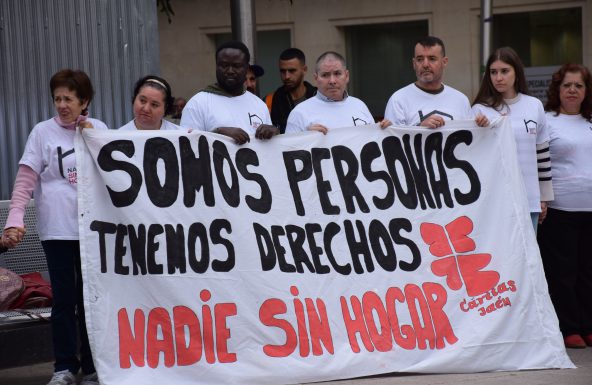Cáritas atiende a casi 650 personas sin hogar en Jaén y exige redes para garantizar sus derechos
