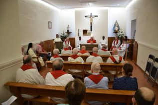 El Obispo aprueba los Estatutos y el Reglamento de Régimen Interno de la Casa Sacerdotal