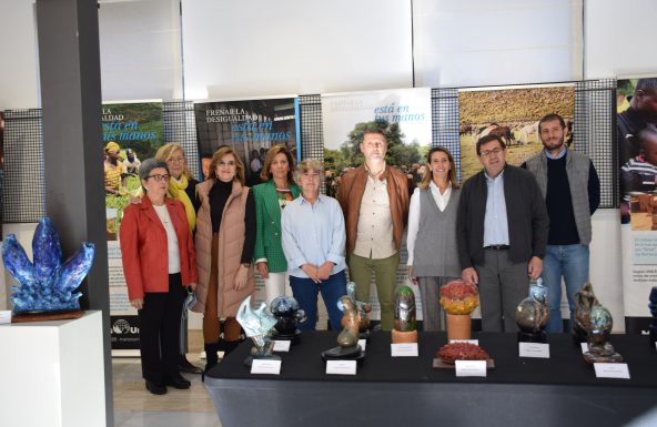 Manos Unidas abre la Semana de los Pobres con dos exposiciones en el Colegio de Arquitectos de Jaén