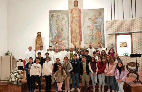 El Obispo celebró el segundo aniversario de su llegada a la diócesis en la Parroquia de Cristo Rey de Andújar