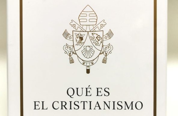 La Librería diocesana ofrece, entre sus novedades, «Qué es el cristianismo», del papa emérito Benedicto XVI