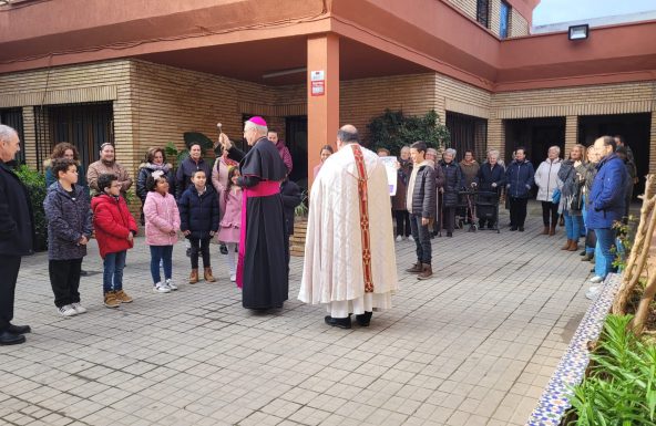 Paradas en el Sagrado Corazón de Jesús y San Juan de Ávila en la Visita Pastoral a Linares