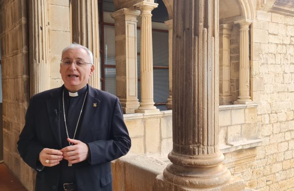 El Obispo de Jaén anima a vivir la Semana Santa con profundo sentido espiritual