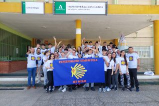 Los alumnos de Mengíbar del IES María Cabeza Arellano Mtnez. peregrinrán a Compostela