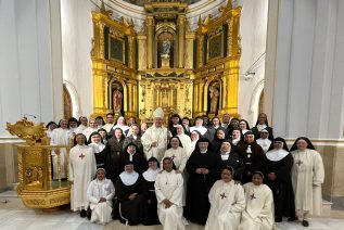 Las contemplativas se reúnen en la Casa de la Iglesia con motivo de la Jornada Pro Orantibus