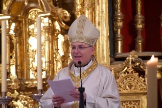 El Obispo de Jaén a su presbiterio diocesano: «Hemos sido llamados a ser intercesores entre Dios y los hombres»