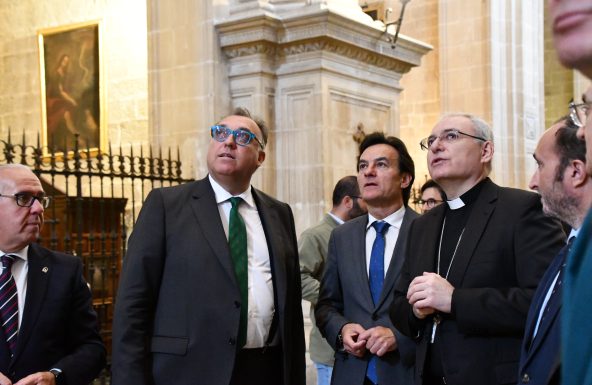 La Catedral de Jaén recupera sus vidrieras originales tras casi dos años de restauración