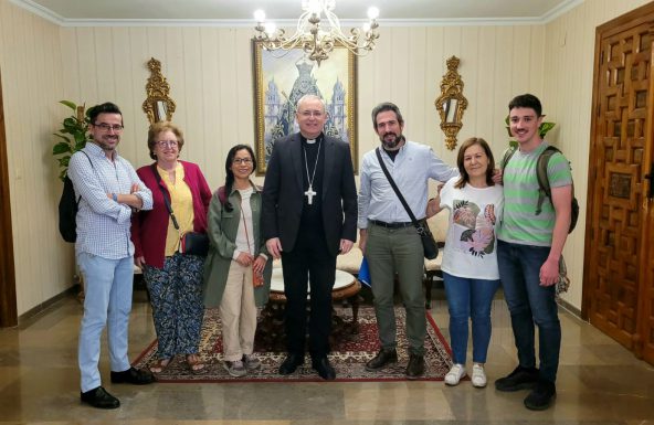 La Delegación de Migraciones se reúne con el Obispo