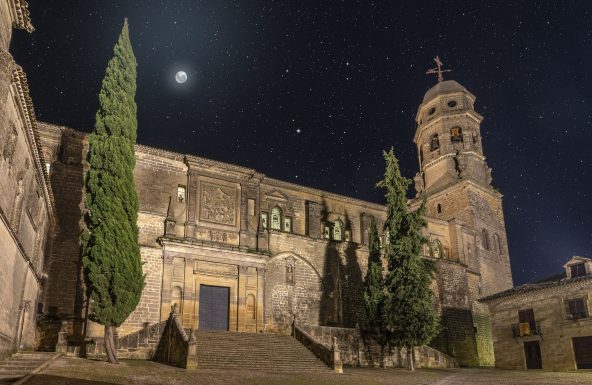La catedral de Baeza inaugura una novedosa visita virtual de 360 grados con recreaciones de la época y vuelos de dron