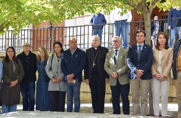 El Obispo se une al minuto de silencio por las víctimas de la DANA