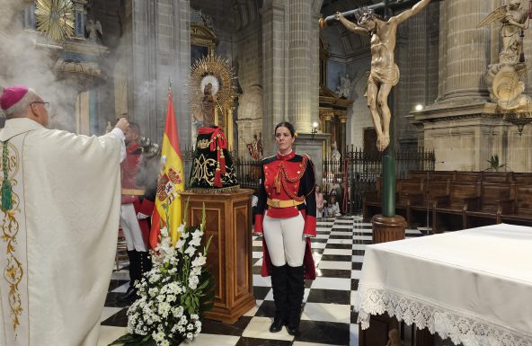 En el día del Pilar, la Guardia Civil honra a su patrona