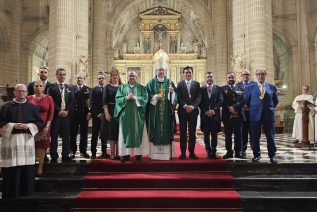 La Hermandad de la Amargura de Jaén conmemora su 25 aniversario con una Misa Pontifical y una procesión extraordinaria