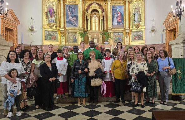 Los catequistas de San Bartolomé de Torredelcampo son enviados a anunciar el Evangelio en medio de este mundo