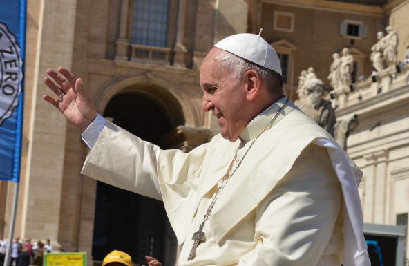 El Papa llama el 7 de octubre a una jornada de oración y ayuno para implorar la paz