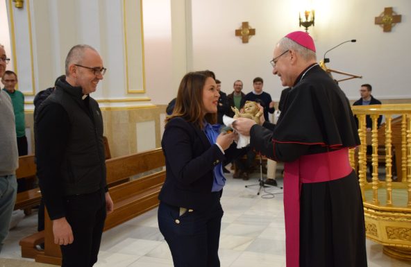 Representantes de distintas vocaciones felicitan la Navidad al Obispo de Jaén