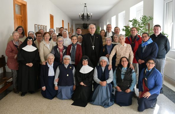 El Obispo se reúne, por primera vez, con los superiores religiosos y religiosas de vida activa