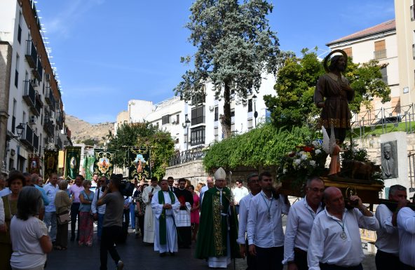 Cientos de agricultores celebran el Jubileo presididos por su patrón, San Isidro