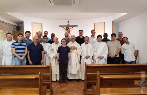 Los seminaristas realizan los ejercicios espirituales de inicio de curso