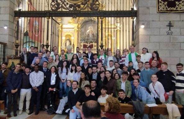 Los jóvenes diocesanos peregrinan al Santuario de la Virgen de la Cabeza: una experiencia de fe, alegría y fraternidad