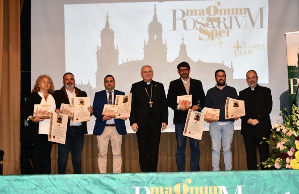 La Iglesia de Jaén agradece, en una gala, a todos los que participaron en la Magna