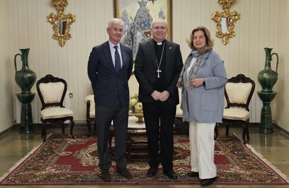 El Obispo se reúne con la Fundación Catalina Mir ante la próxima edición del XII Simposio San Josemaría «Voces de Esperanza»