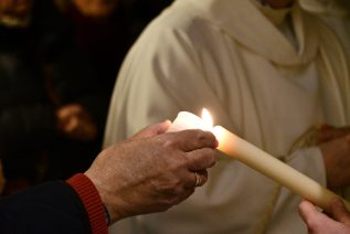 La Jornada de la Vida Consagrada reúne, en el Sagrario, a los y las religiosas de la Diócesis