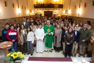 Confirmaciones en la Santa Cruz de Linares