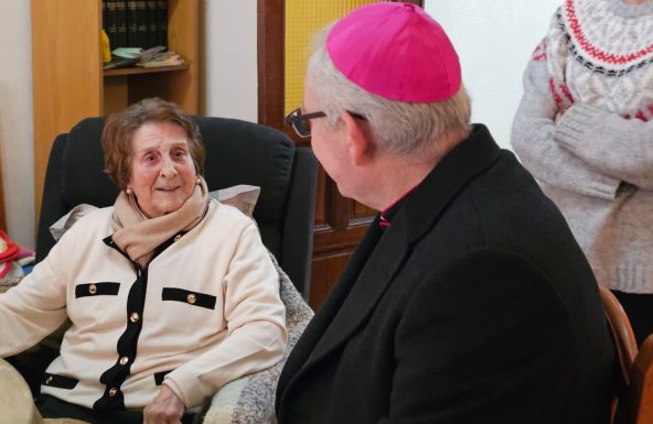 Navas de San Juan acoge al Obispo en su Visita Pastoral