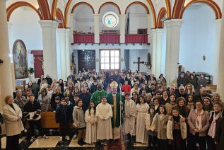 El Obispo visita la parroquia de Nuestra Señora de Los Ángeles de Carchelejo