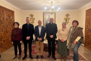 La nueva Comisión Diocesana de Acción Católica General se reúne con el Obispo