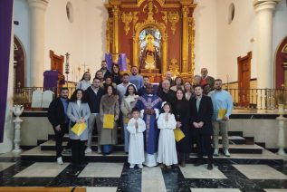 Once parejas clausuran el Curso de Preparación al Matrimonio con una Eucaristía de acción de gracias en Carchelejo