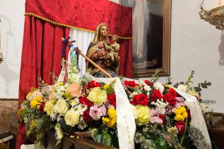 La imagen peregrina de la Virgen de la Cabeza visita Cárchel y Carchelejo