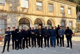 El clero joven se reúne en La Yedra